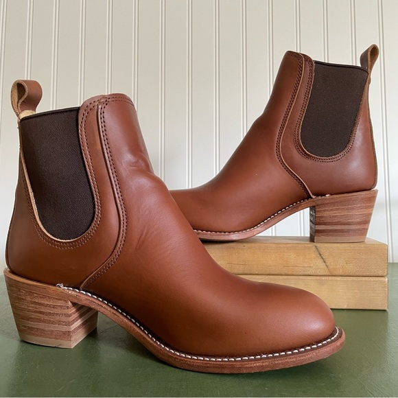 NWT Red Wing HARRIET Heeled Chelsea Boots in Cognac Excalibur Leather *USA* - Picture 4 of 15